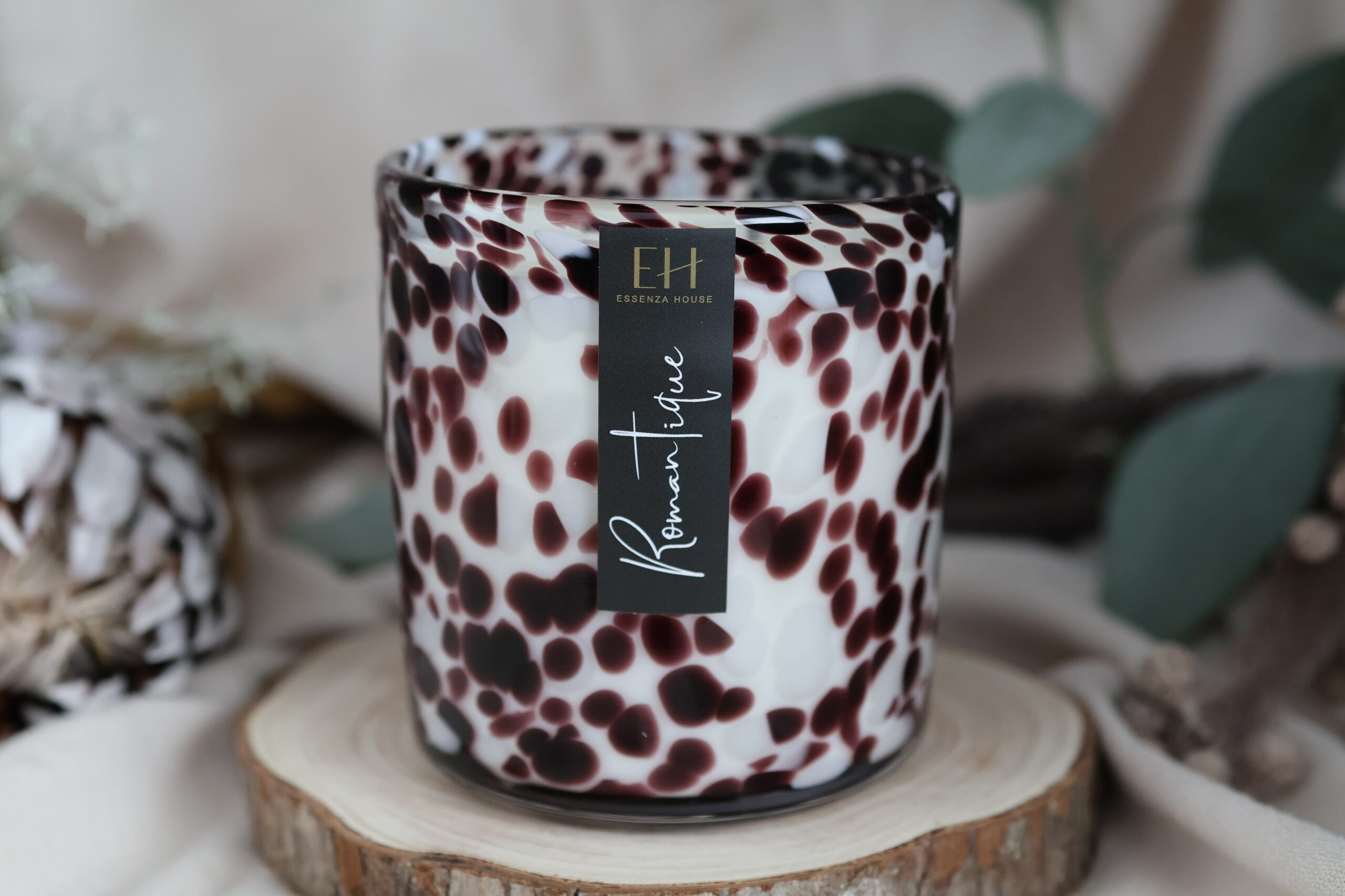 Essenza Romantique candle